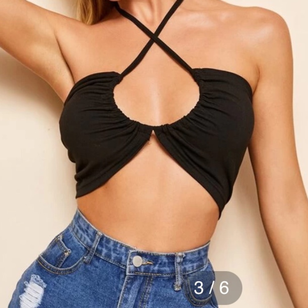 Black crop top